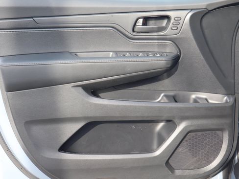 Used 2025 Honda Odyssey Sport-L image 13