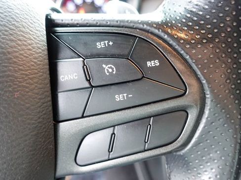 Used 2022 Dodge Challenger GT image 15