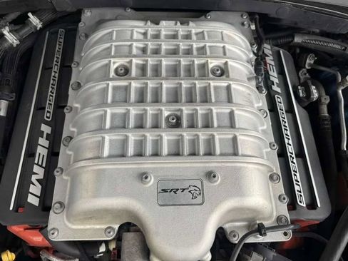 Used 2020 Dodge Charger SRT Hellcat w/ Harman/Kardon Audio Group image 17