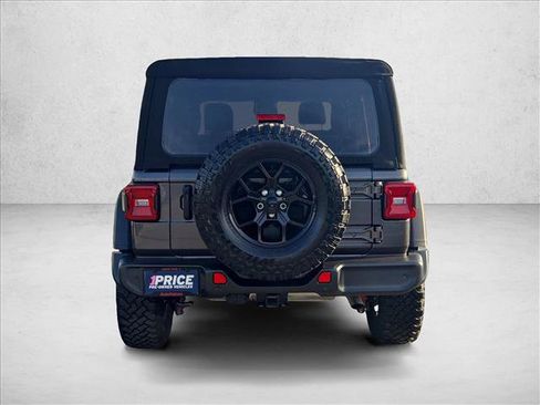 Used 2024 Jeep Wrangler Unlimited Sport AWD/4WD image 7