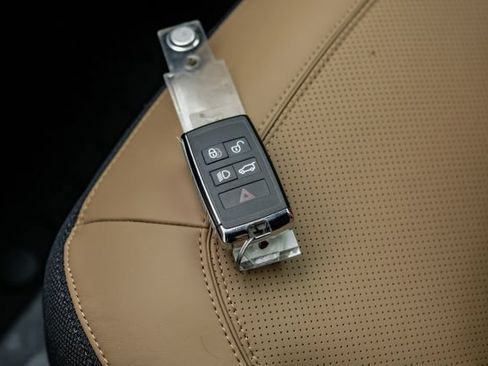 New 2026 Land Rover Defender 110 X AWD/4WD image 73