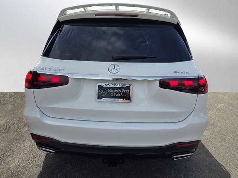 Used 2026 Mercedes-Benz GLS 450 4MATIC image 4