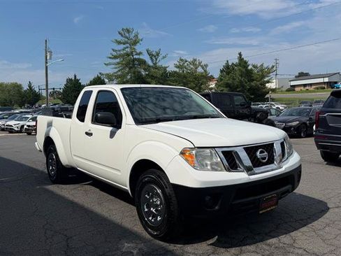 Used 2019 Nissan Frontier S RWD image 3