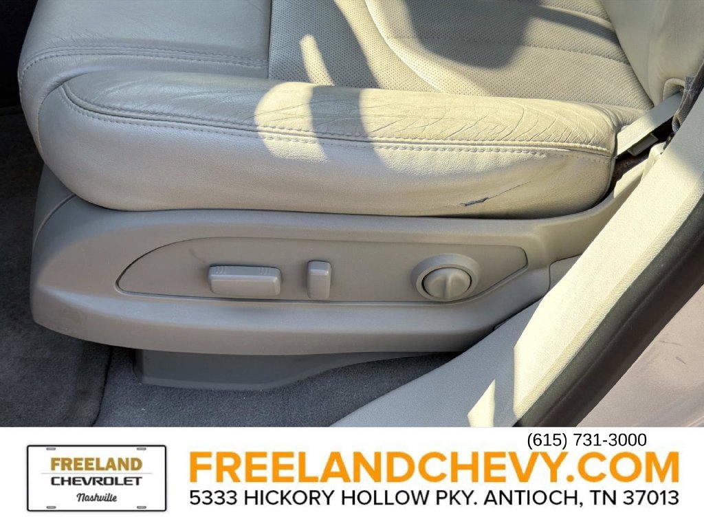 Used 2016 Buick Enclave Leather FWD image 24
