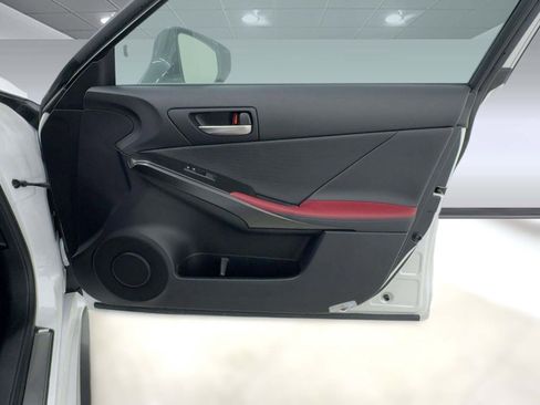 Certified 2025 Lexus IS 300 IS 300 w/ Premium Package image 29