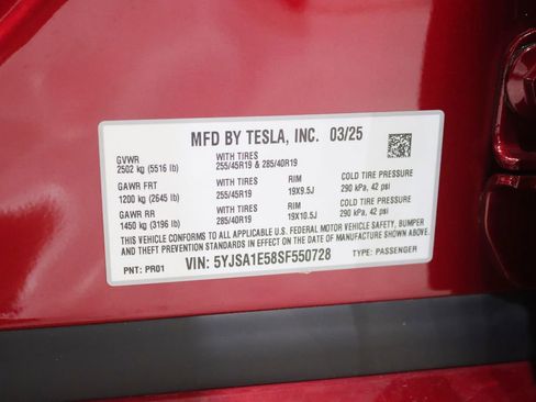 Used 2025 Tesla Model S AWD/4WD image 42