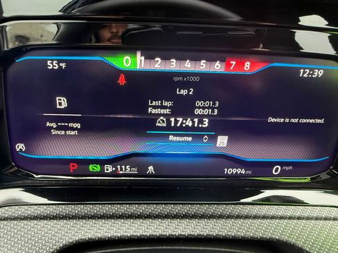 Certified 2024 Volkswagen Golf R image 24