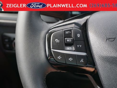 Used 2023 Ford Escape Platinum w/ Premium Technology Package AWD/4WD image 25