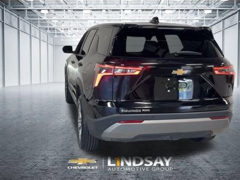 Certified 2026 Chevrolet Equinox LT AWD/4WD image 8