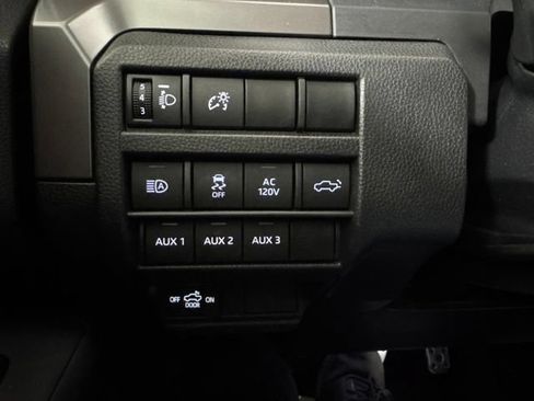 Used 2024 Toyota Tacoma TRD Sport w/ TRD Sport Premium Package AWD/4WD image 21