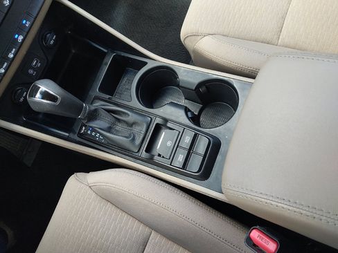 Used 2021 Hyundai Tucson SE FWD image 26