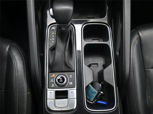 Used 2020 Kia Telluride S image 16