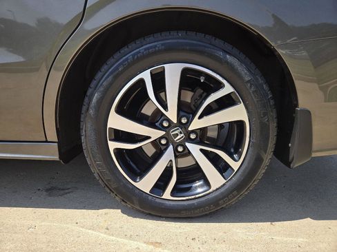 Used 2020 Honda Odyssey Elite image 11