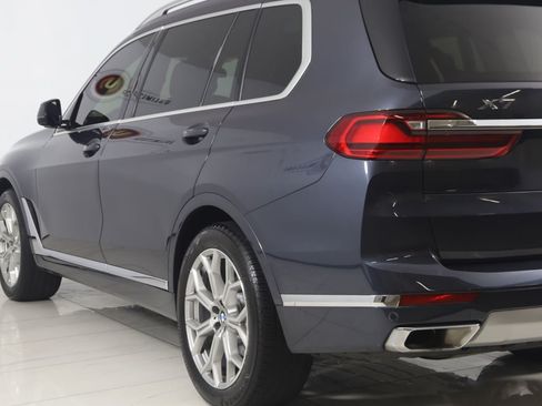 Used 2022 BMW X7 xDrive40i w/ Premium Package AWD/4WD image 29
