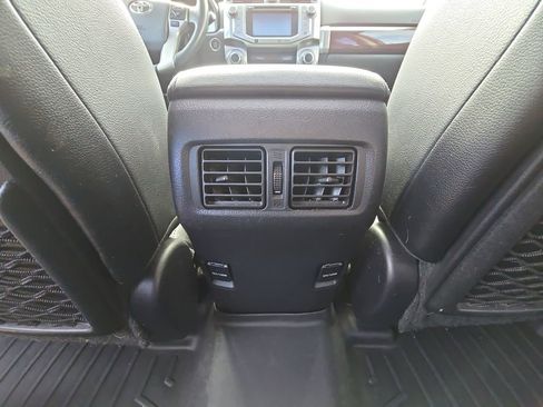Used 2015 Toyota 4Runner Limited image 22