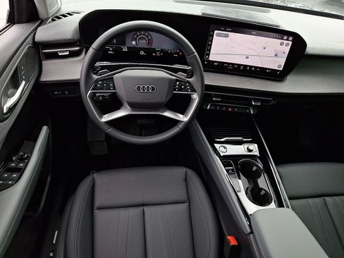 New 2026 Audi Q3 quattro 2.0T AWD/4WD image 9