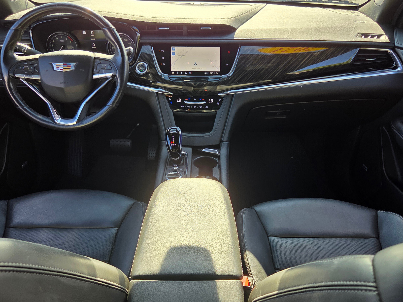 Used 2021 Cadillac XT6 Premium Luxury FWD image 13