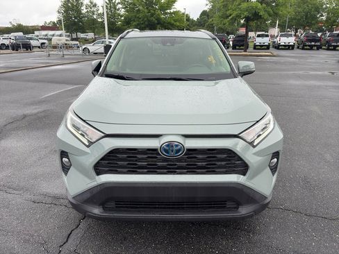 Used 2021 Toyota RAV4 XLE w/ Convenience Package AWD/4WD image 13