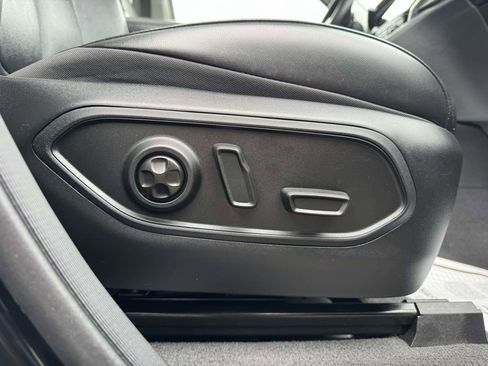 Used 2021 Jeep Grand Cherokee L Limited image 31