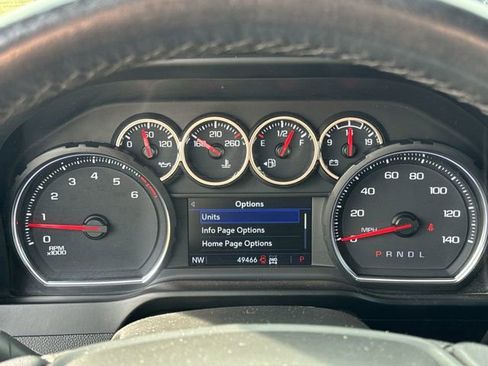 Used 2022 Chevrolet Silverado 1500 LT Trail Boss w/ LT Trail Boss Premium Package image 14