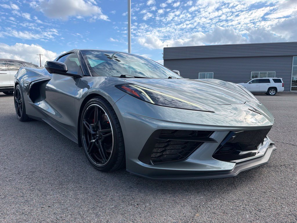 Used 2023 Chevrolet Corvette Stingray Preferred Conv w/ Z51 Performance Package RWD image 4