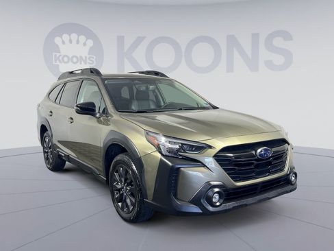 Used 2025 Subaru Outback Onyx Edition AWD/4WD image 2