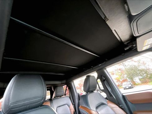 Used 2023 Ford Bronco Outer Banks image 13