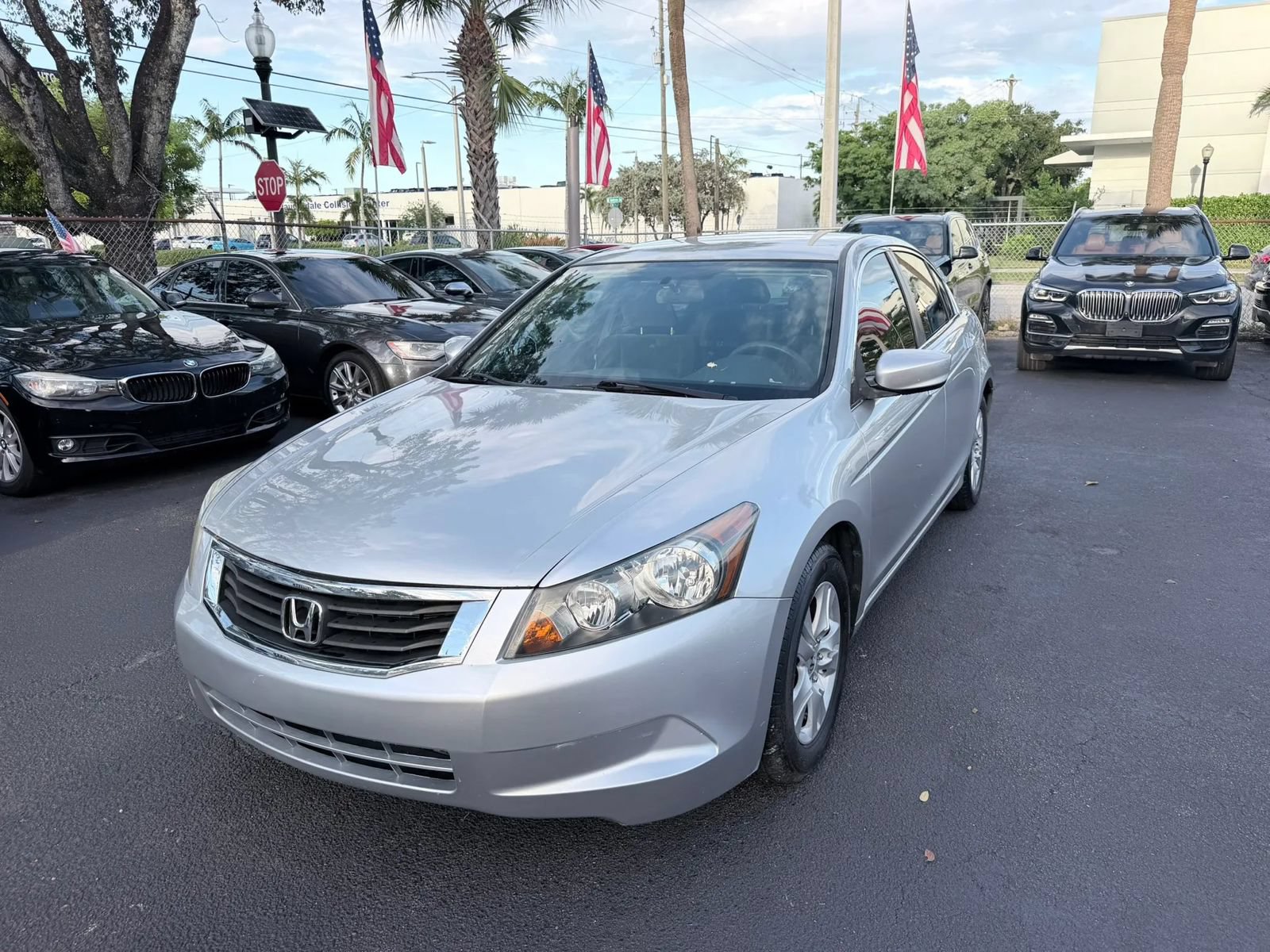 Used 2009 Honda Accord LX-P image 1