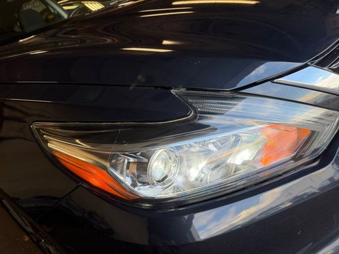 Used 2017 Nissan Altima 2.5 SV FWD image 28