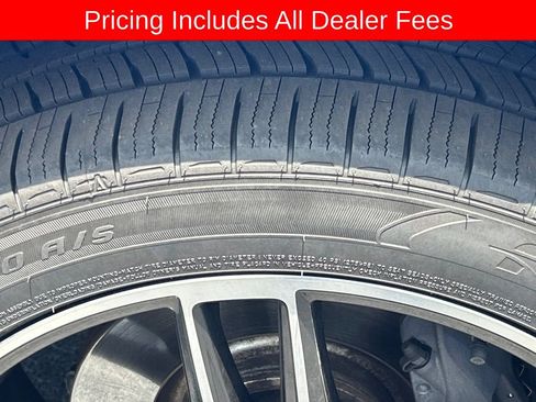 Used 2020 Porsche Macan AWD/4WD image 27