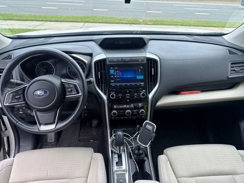 Used 2019 Subaru Ascent Premium AWD/4WD image 16