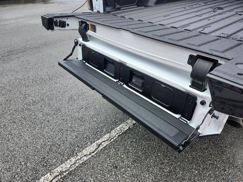 New 2026 GMC Sierra 2500 AT4X image 10