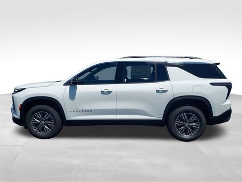 New 2026 Chevrolet Traverse LT AWD/4WD image 2