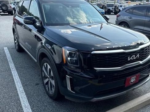 Used 2022 Kia Telluride EX w/ EX Premium Package FWD image 1