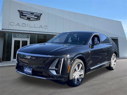 Used 2024 Cadillac Lyriq Tech image 1