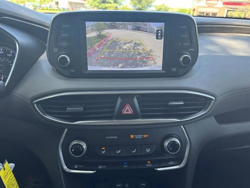 Used 2019 Hyundai Santa Fe SE image 26