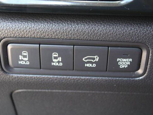 Used 2024 Kia Carnival SX FWD image 36