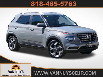 Used 2023 Hyundai Venue SEL