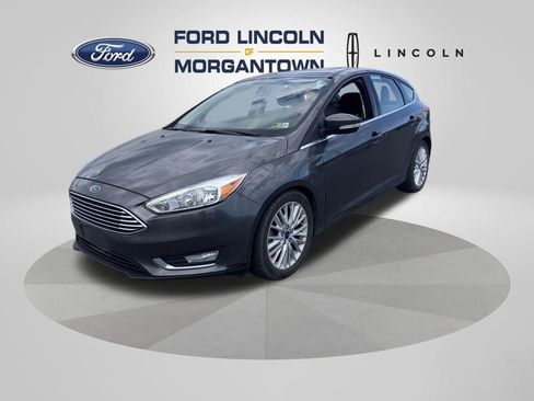 Used 2018 Ford Focus Titanium FWD image 2