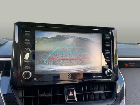 Used 2022 Toyota Corolla LE FWD image 38
