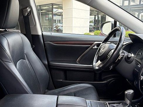 Used 2020 Lexus RX 450h AWD w/ Premium Package image 16