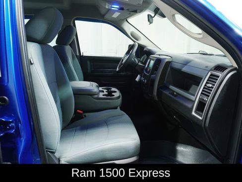 Used 2019 RAM 1500 Express w/ Express Value Package AWD/4WD image 14