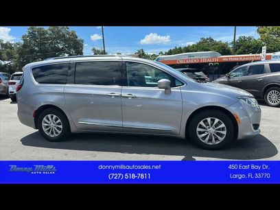 Used 2019 Chrysler Pacifica Touring-L