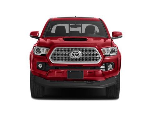 Used 2018 Toyota Tacoma TRD Sport w/ Technology Package AWD/4WD image 7