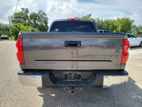Used 2017 Toyota Tundra SR5 w/ SR5 Upgrade Package RWD image 6
