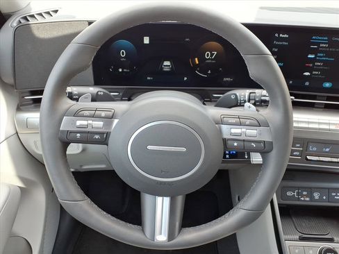 Used 2026 Hyundai Kona Limited image 17