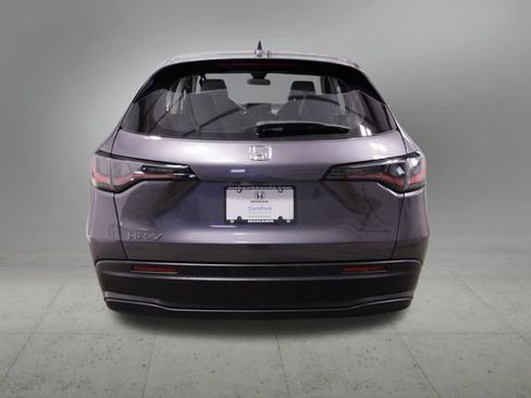 Certified 2023 Honda HR-V LX image 5