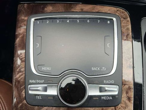 Used 2017 Audi Q7 3.0T Premium Plus w/ Premium Plus Package image 36