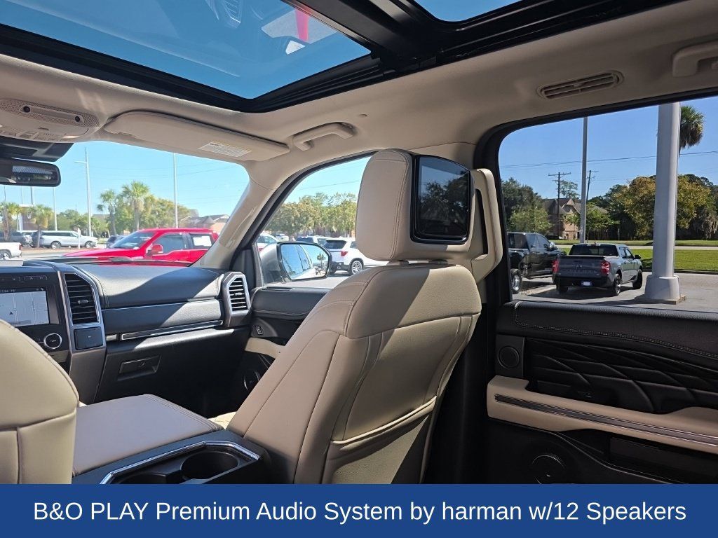 Used 2018 Ford Expedition Max Platinum RWD image 14