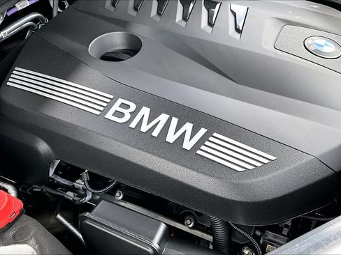 New 2027 BMW X7 xDrive40i w/ Executive Package AWD/4WD image 17